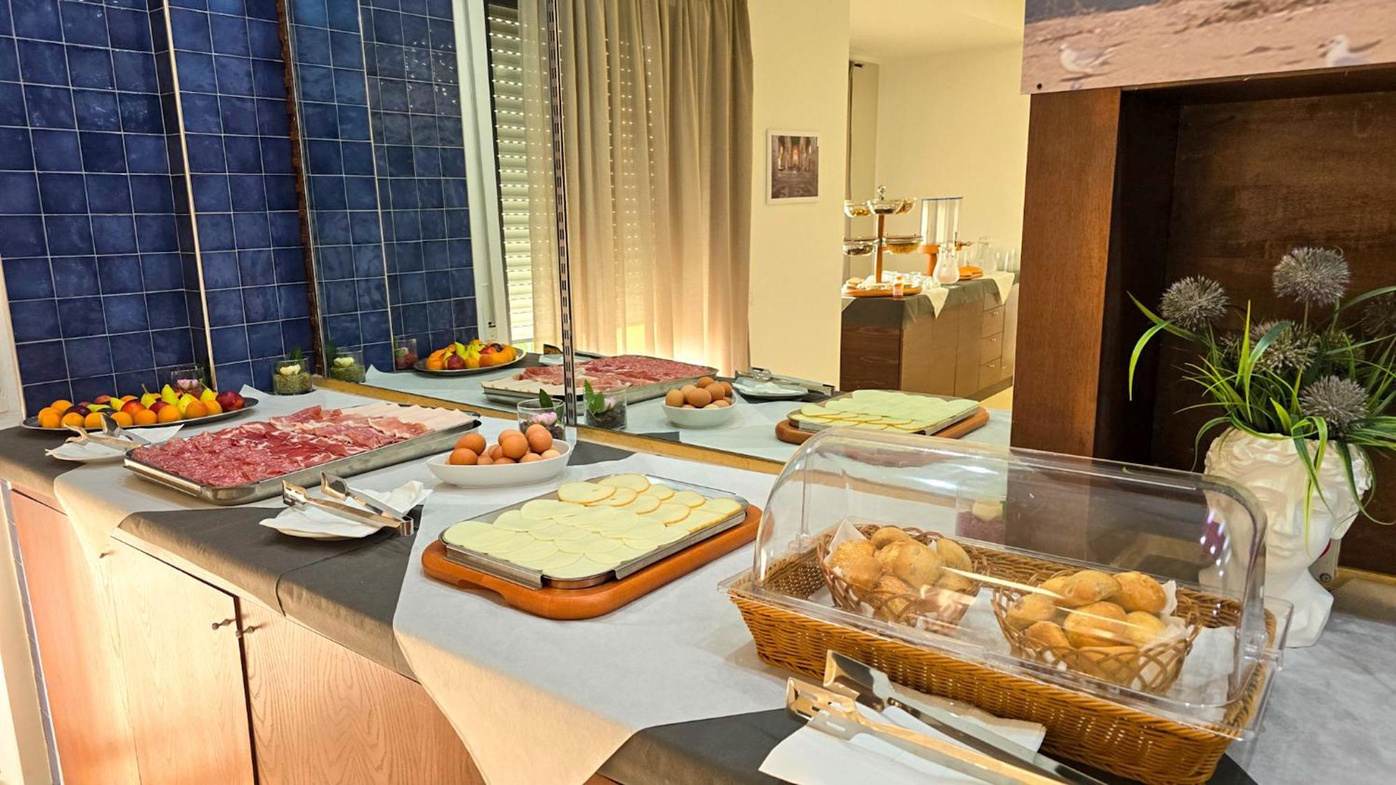 Aparthotel Codex Rossano Esterno foto